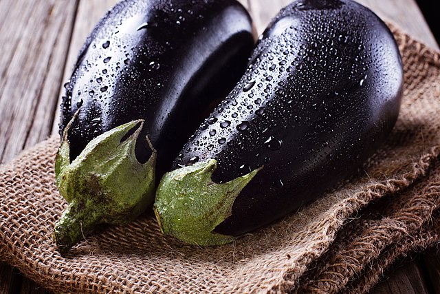 Aubergine